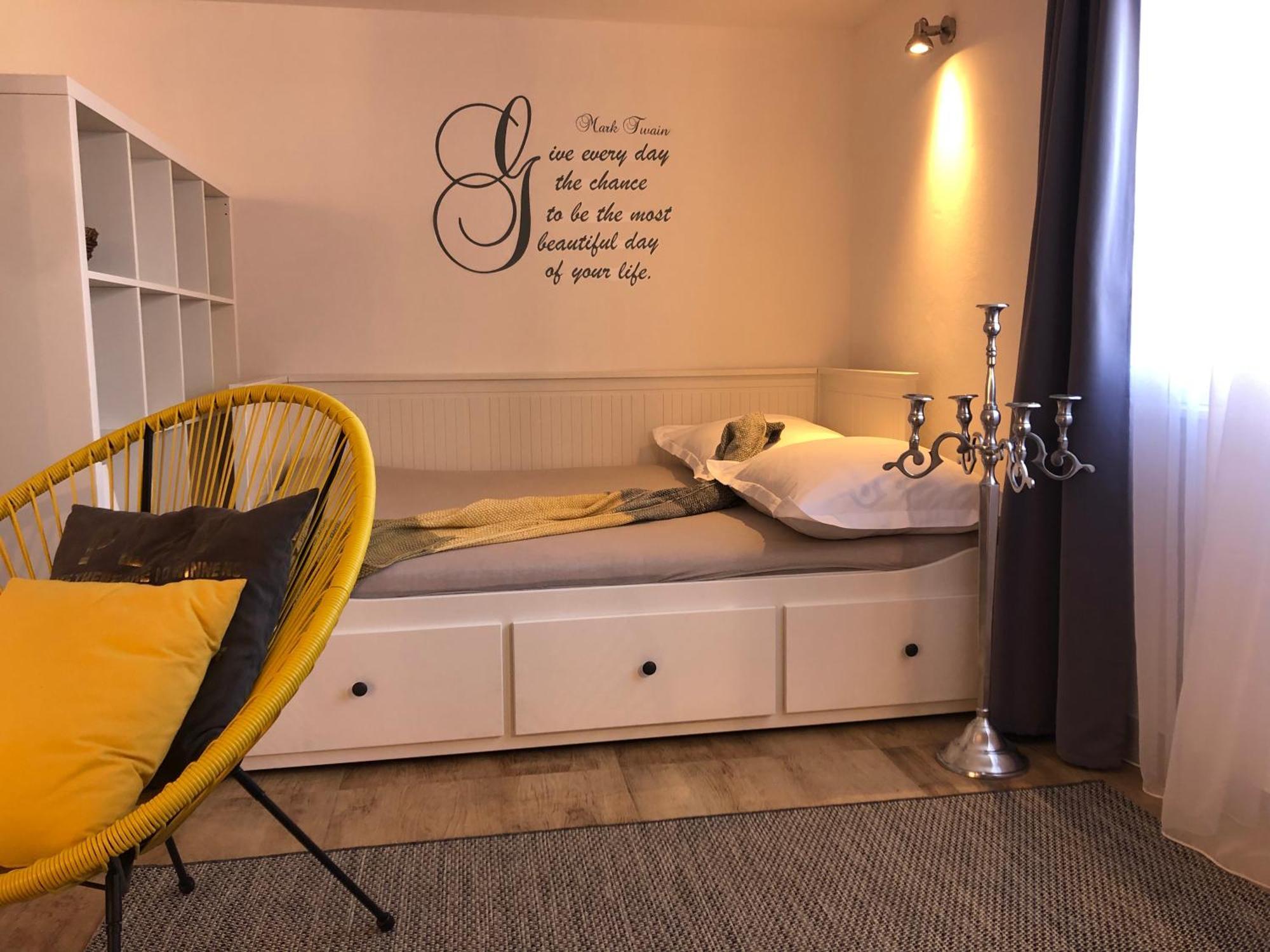 Studio Apartman Providence Шибеник Экстерьер фото